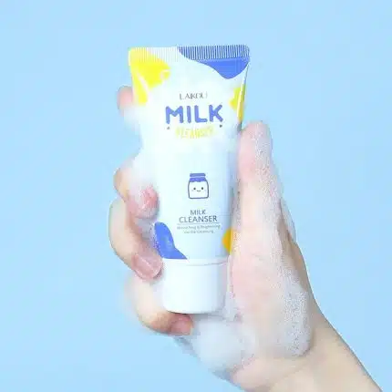 Laikou Milk Brightening Cleanser - 50g