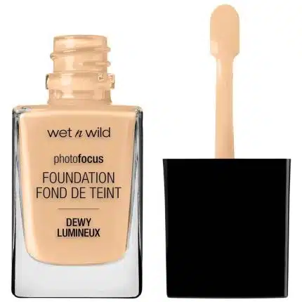 Wet N Wild Dewy Foundation - Soft Beige